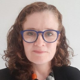 Louise Soszi.png